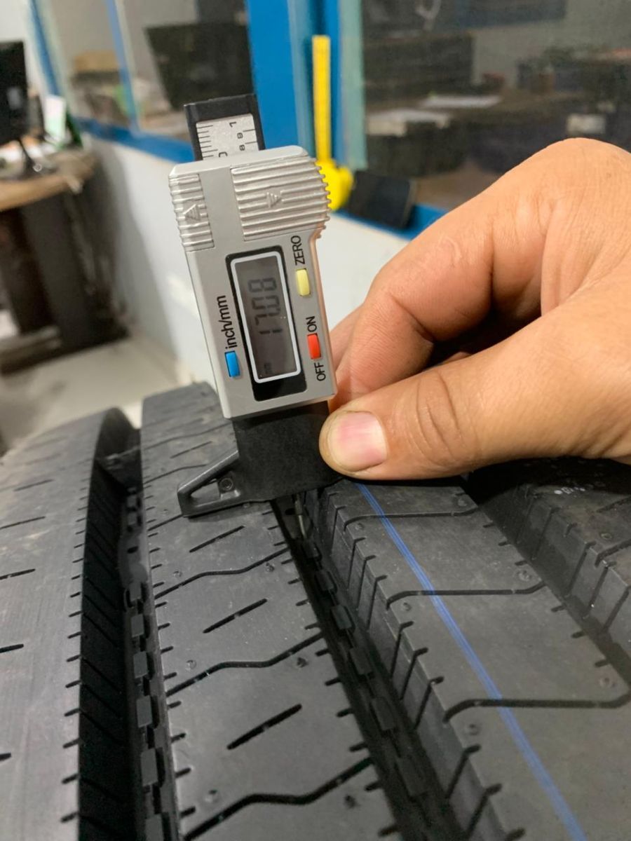 PNEU 295/80R22.5 152/148M 18PR S606 LISO TRAYDE