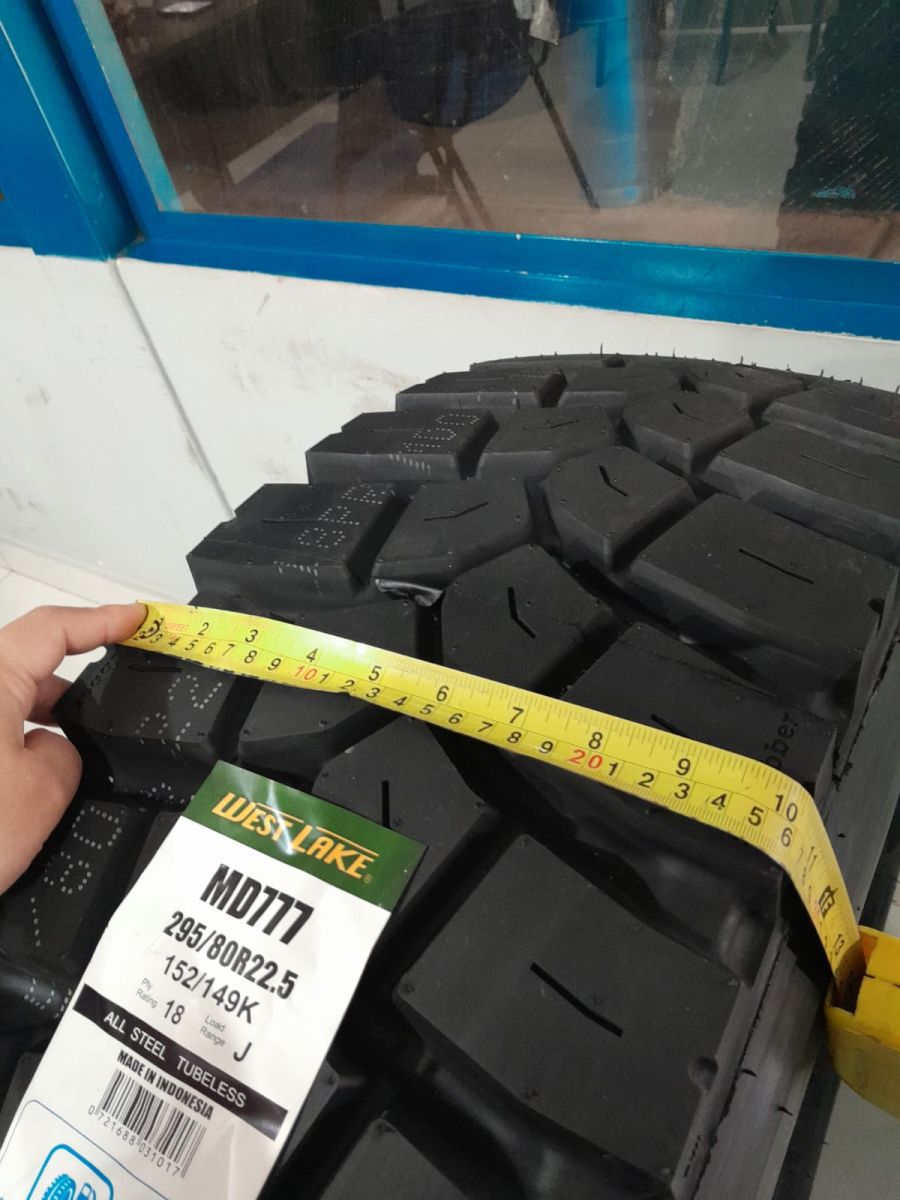 PNEU 295/80R22.5 18PR 152/149K TL MD777 BORRACHUDO MISTO TRAYDE