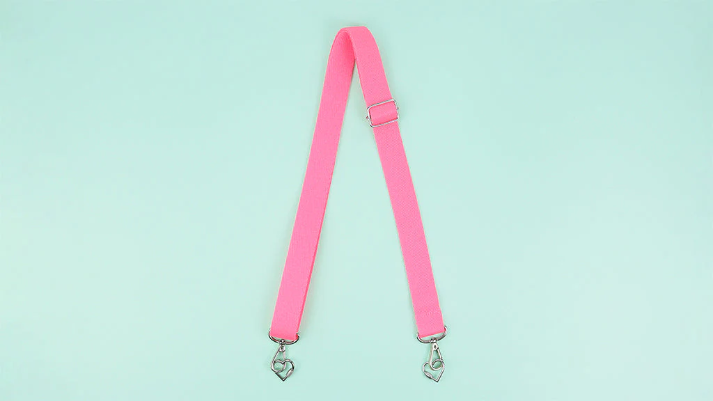 Strap e GO é um Acessório para Incrementar seu CI Neon Pink