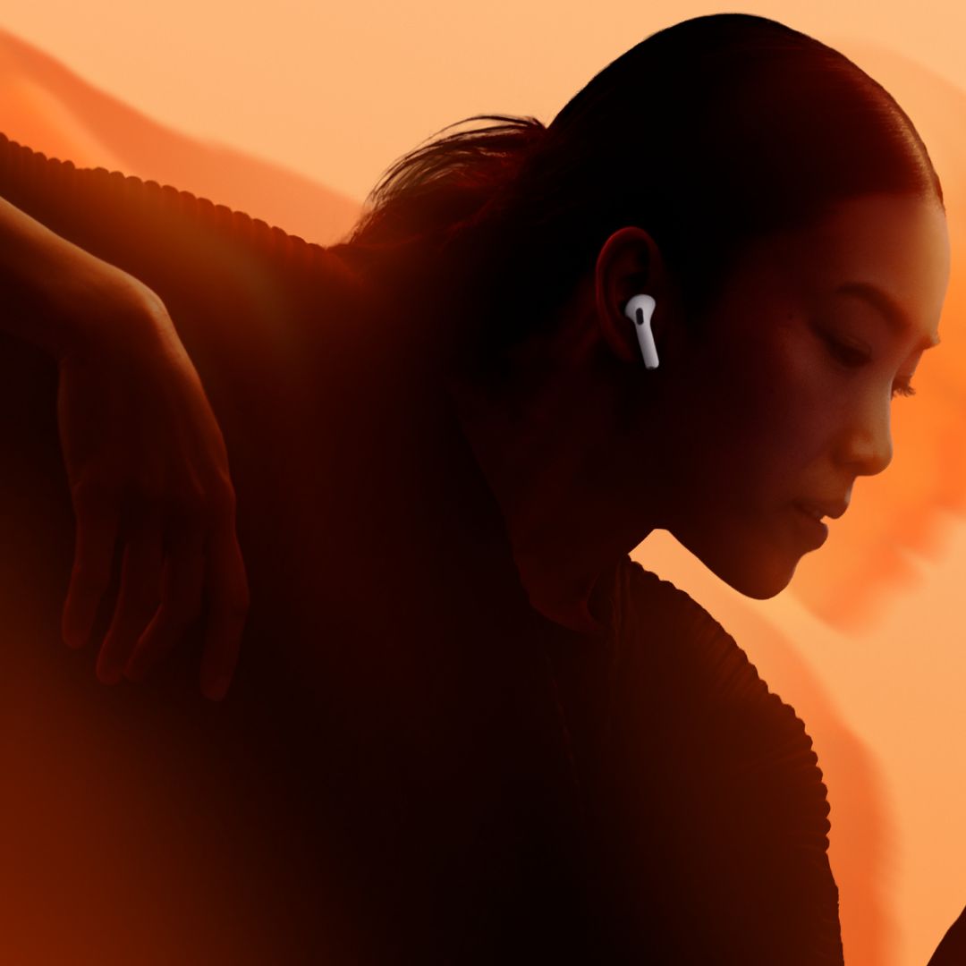 AirPods 4 com Cancelamento Ativo de Ruído e Som Espacial